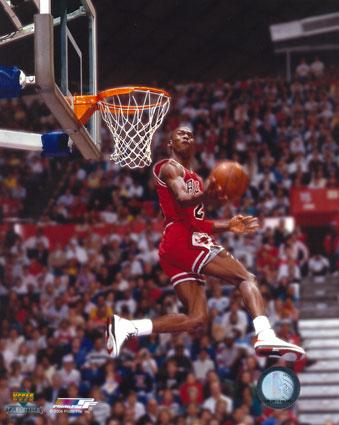 mike jo en action